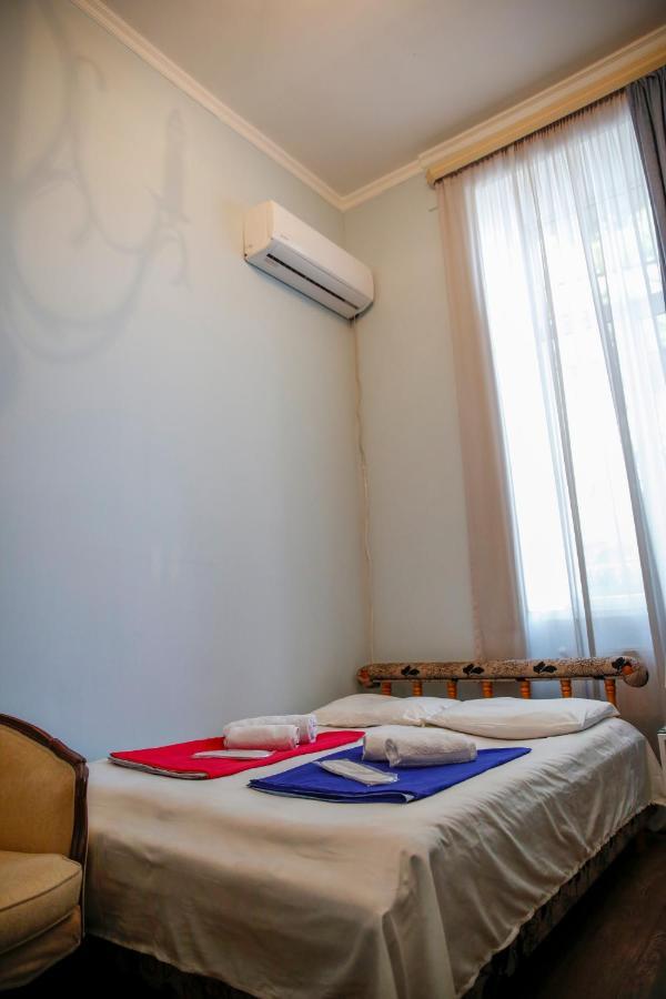 Apartment On Chubinashvili 30 Tbilisi Exteriör bild